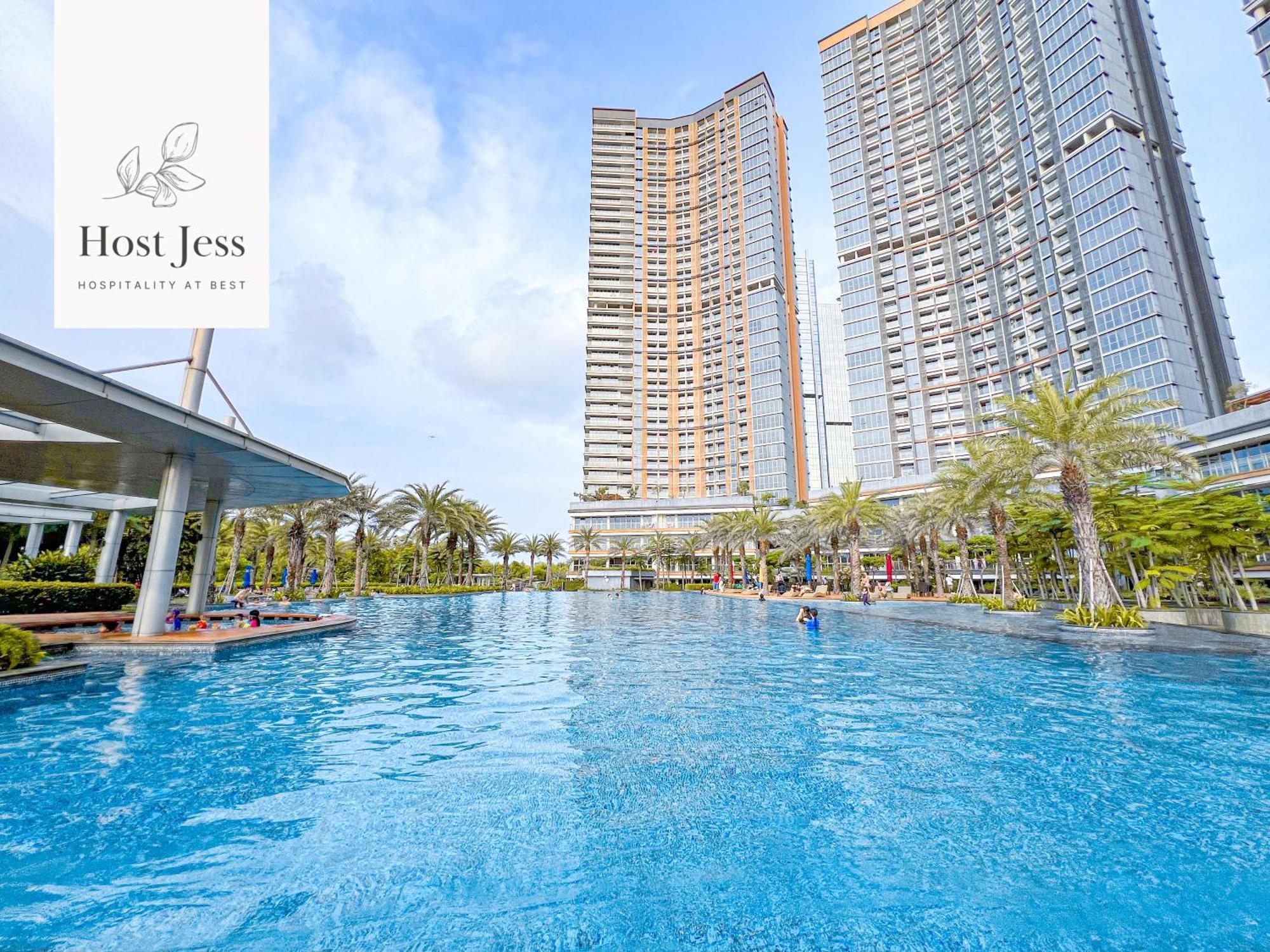 Gold Coast Pik By Host Jess Apartemen